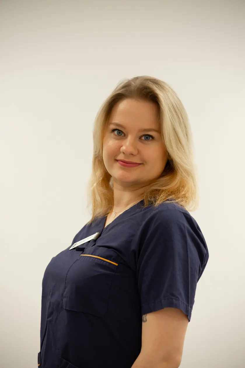 Ludmila Ghazi Mirsaeed Leg vet