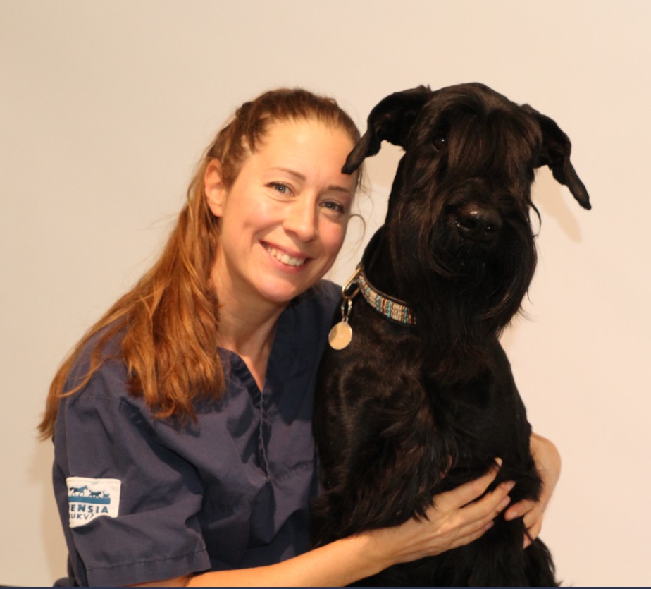 Maria med hund